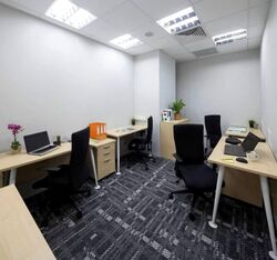 Rochester Mall (D5), Office #558750371